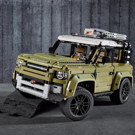 LEGO Technic Land Rover Defender Collector's Model Car 42110 Off Road 4x4 Car,Exclusive Collectible Model, Advanced Building Set