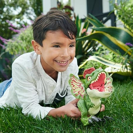 Mattel Jurassic World Uncaged Dinosaur Toy, Fierce Launchin' Dilophosaurus Figure with Shooting Action, Sound & 2 Projectiles